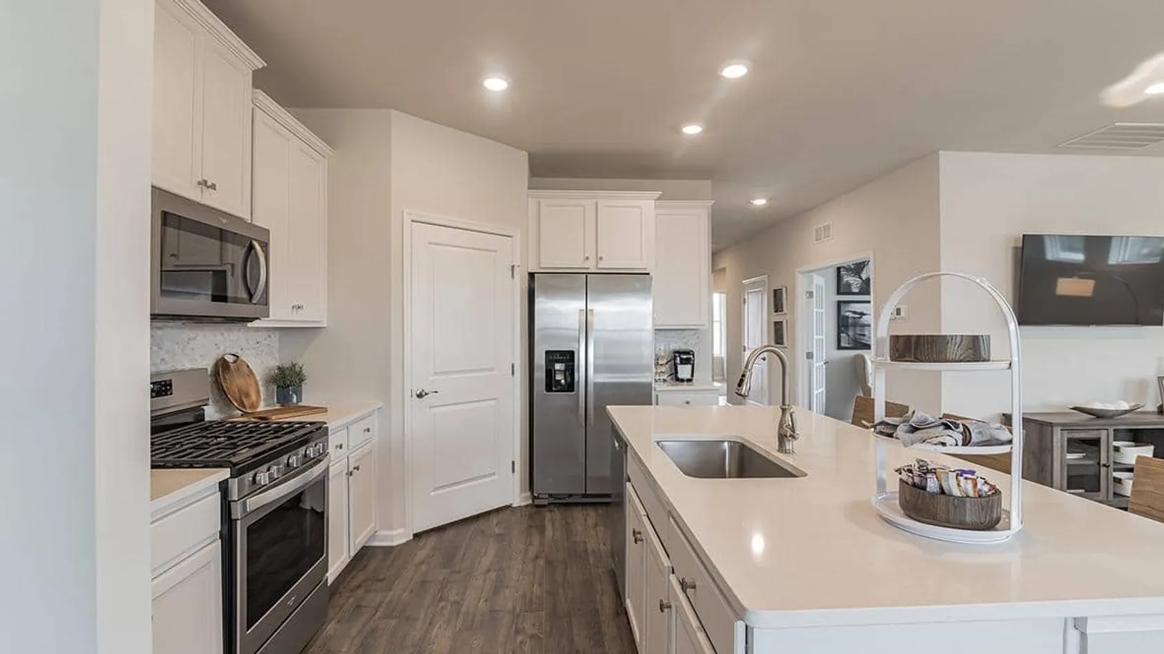 Model Kitchen