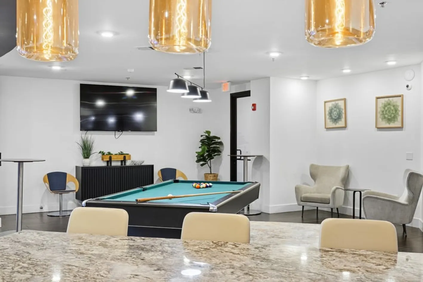 Billiards Lounge