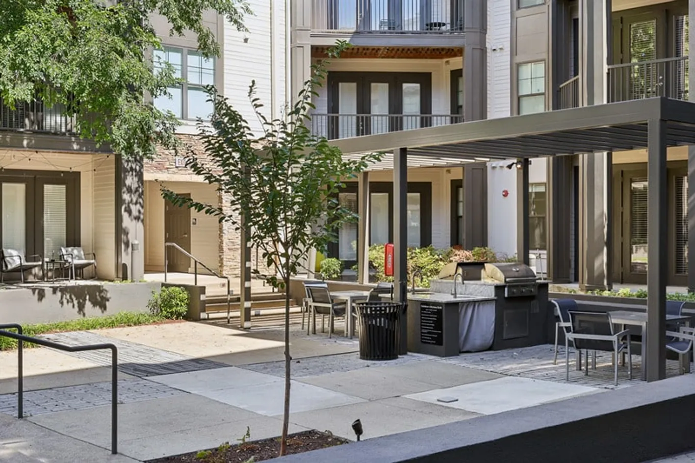 Outdoor Kitchen