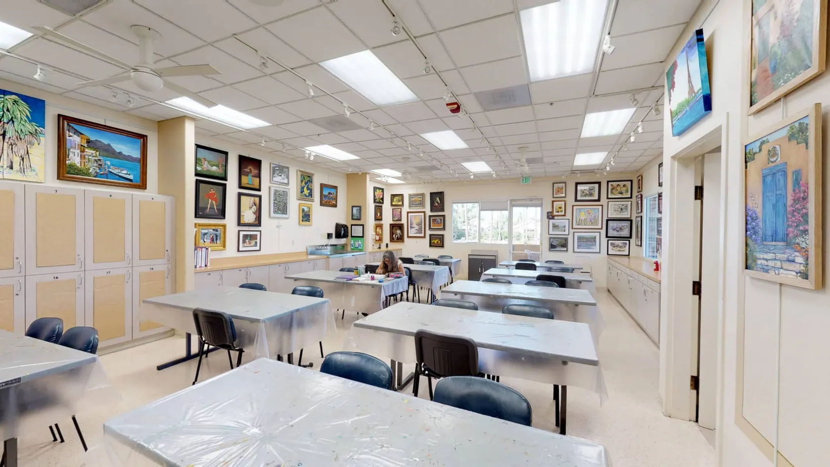 Arts & Crafts Studio