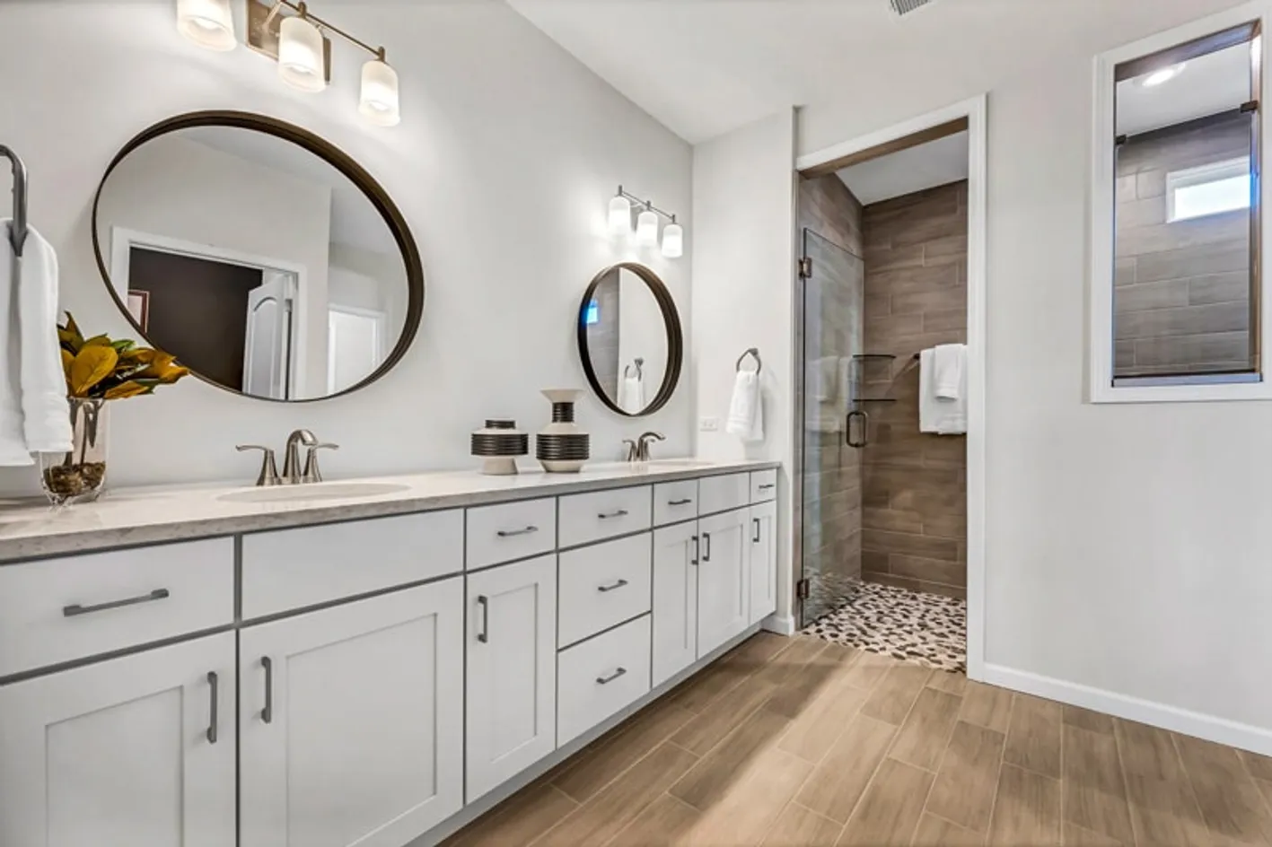 Dual Vanities