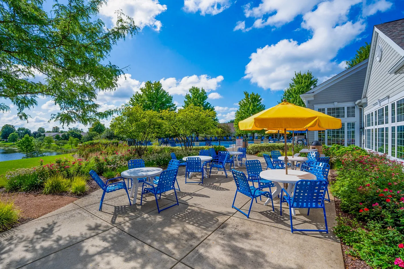 Poolside Seating