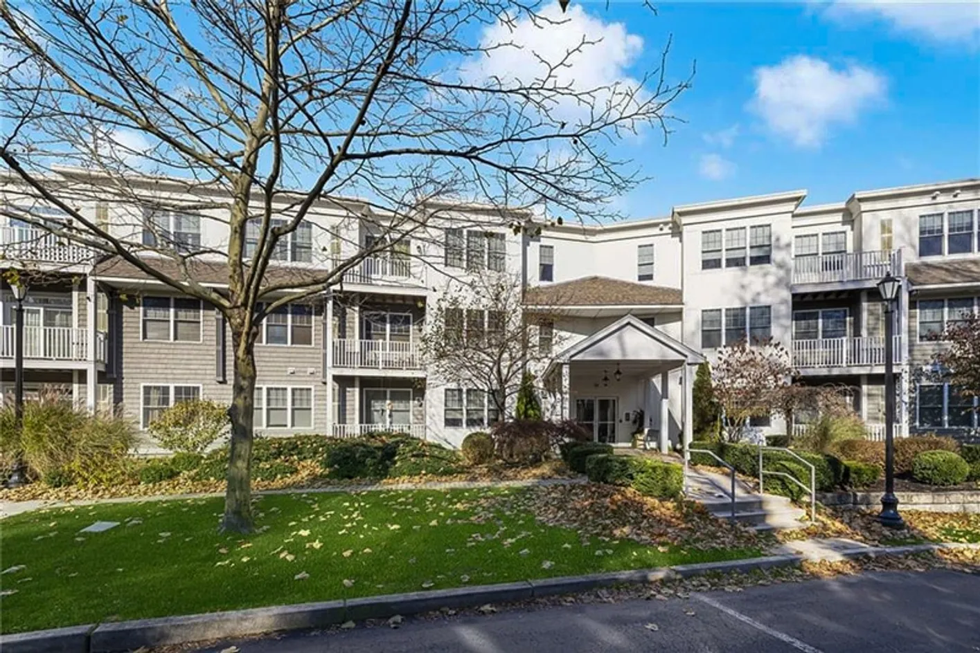 Brookedge Village Condominiums - South Kingstown, RI