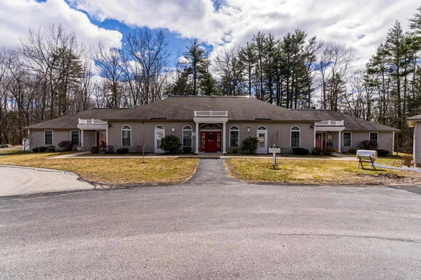 Lamplighter Estates - Kingston, NH