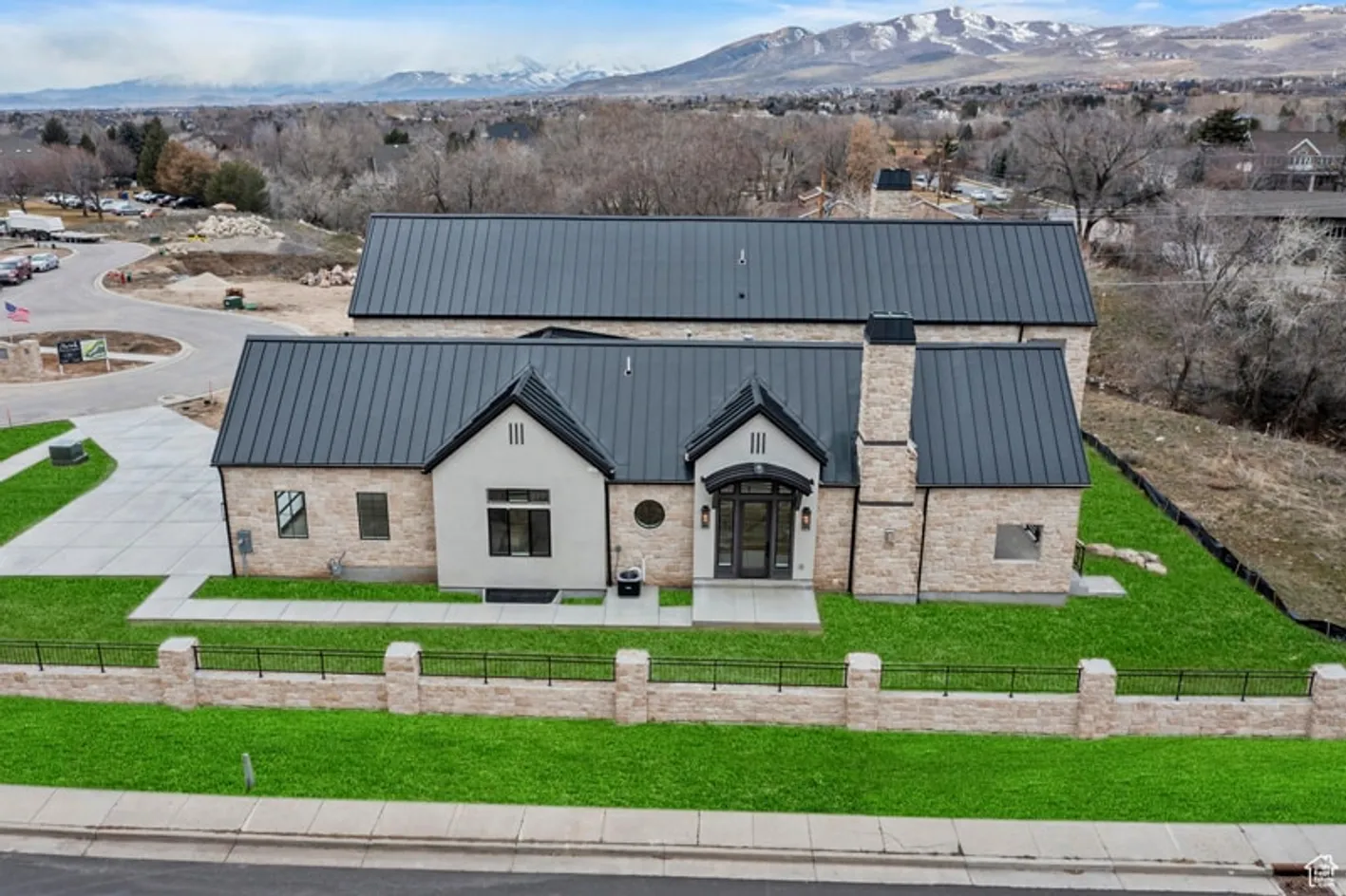 Montdella - Alpine, UT