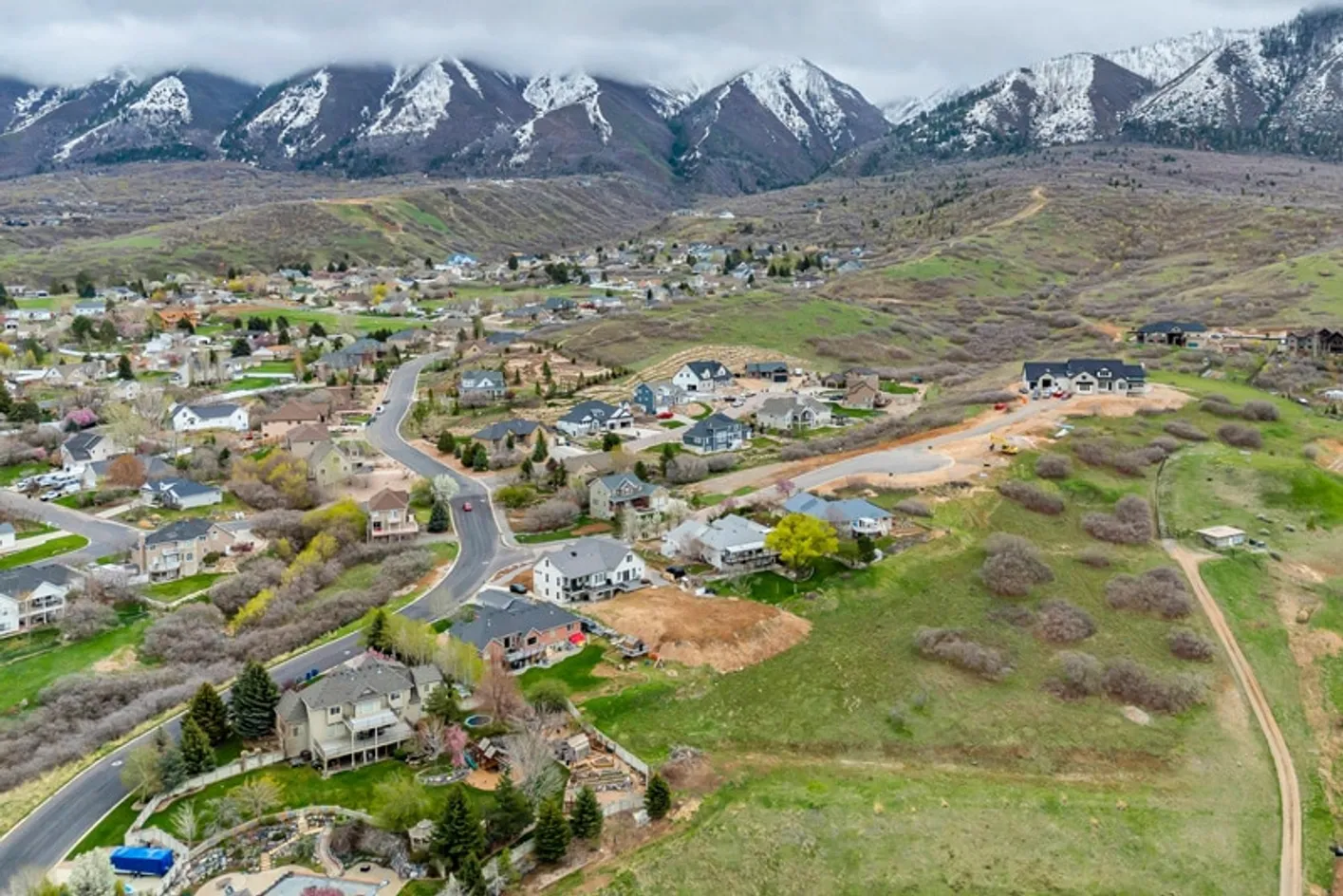 Parkside Cove - Elk Ridge, UT
