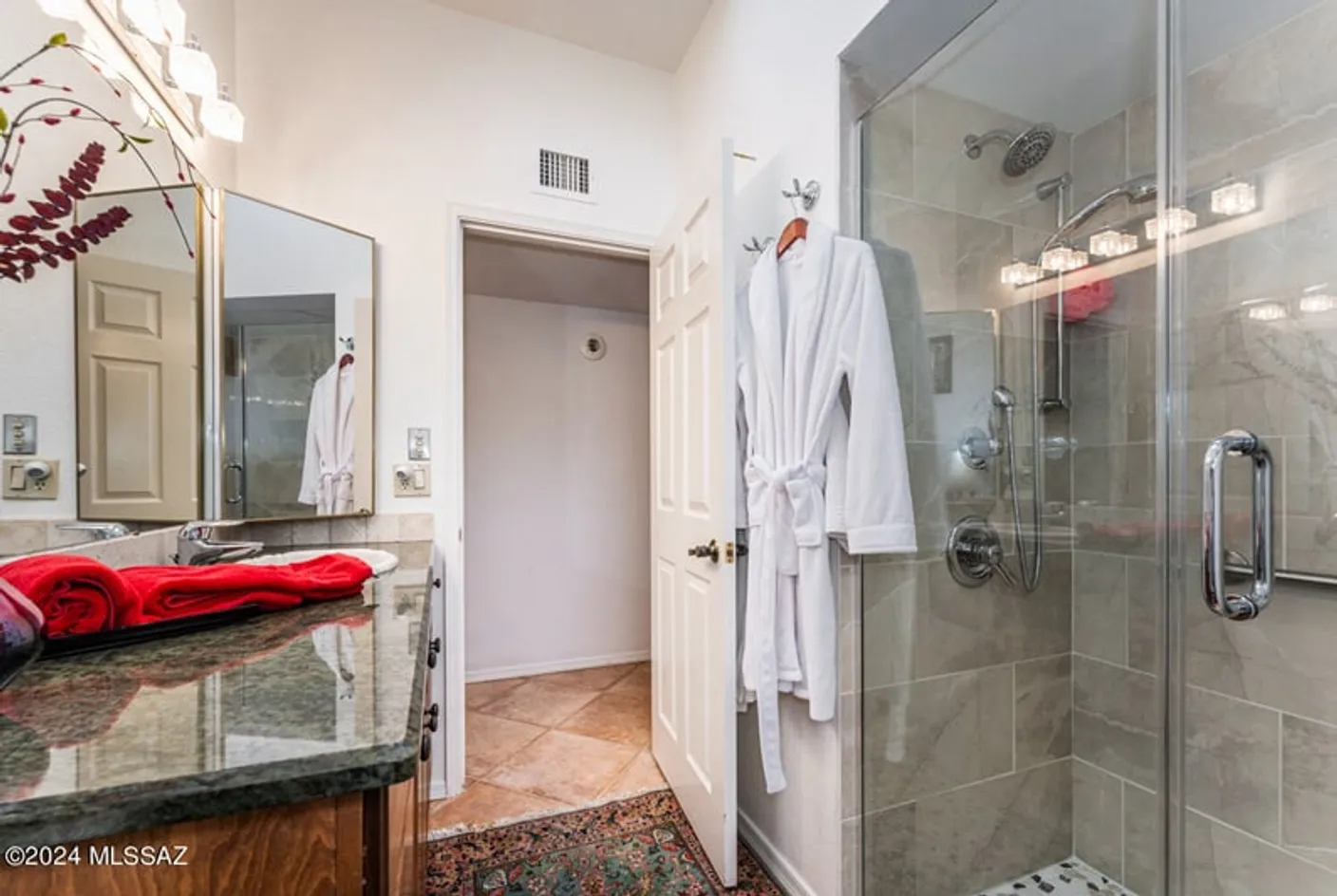 Owner's bath