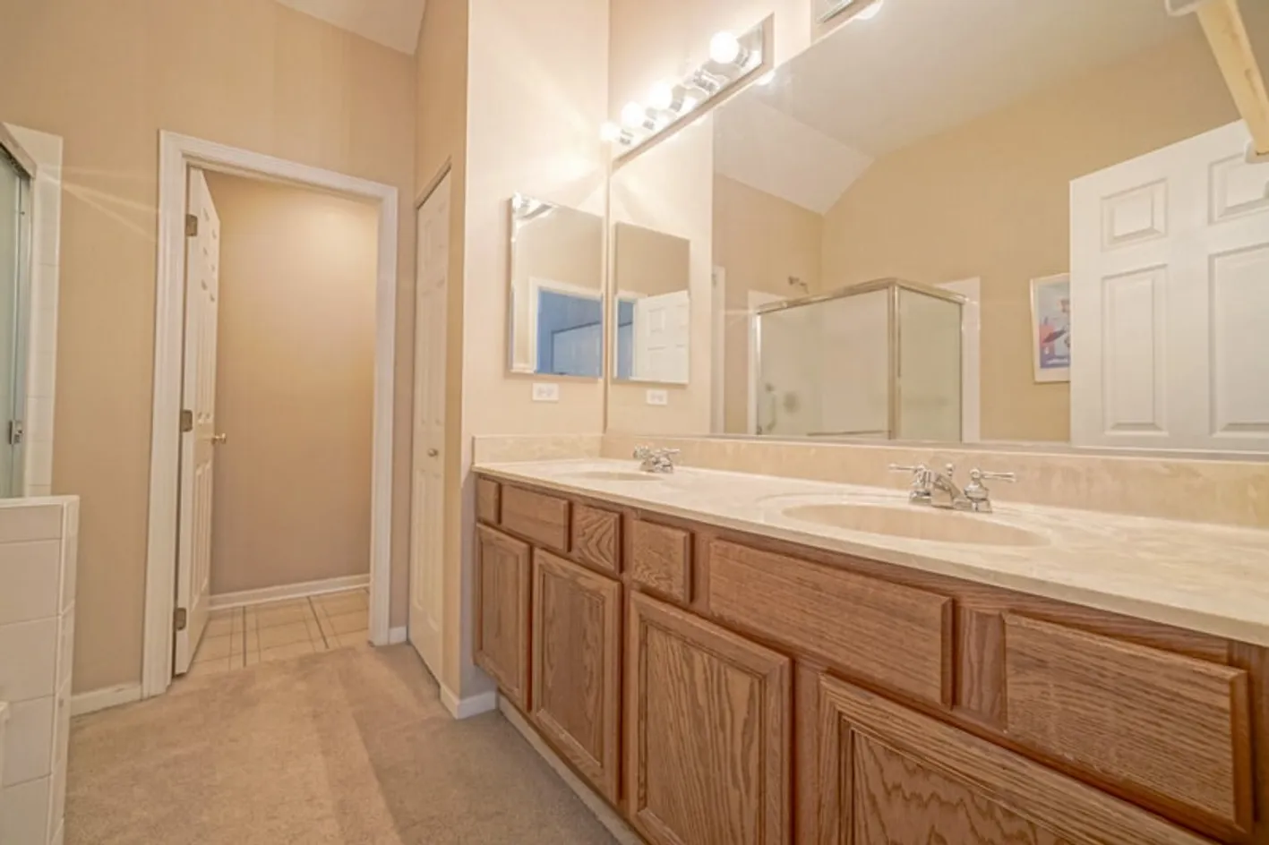 Dual Vanities