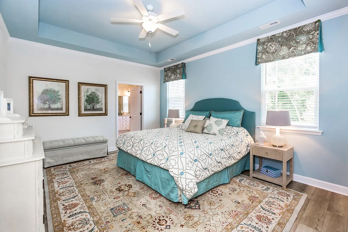 Model Bedroom