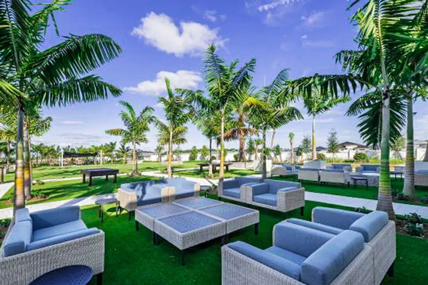 Outdoor Lounge