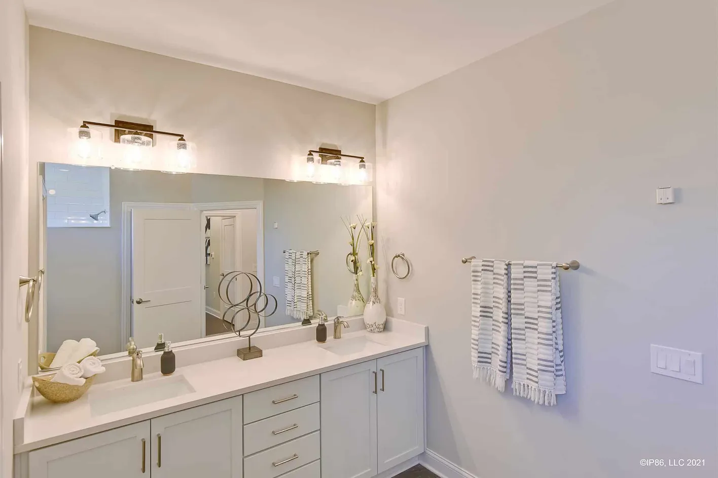 Model Bathroom
