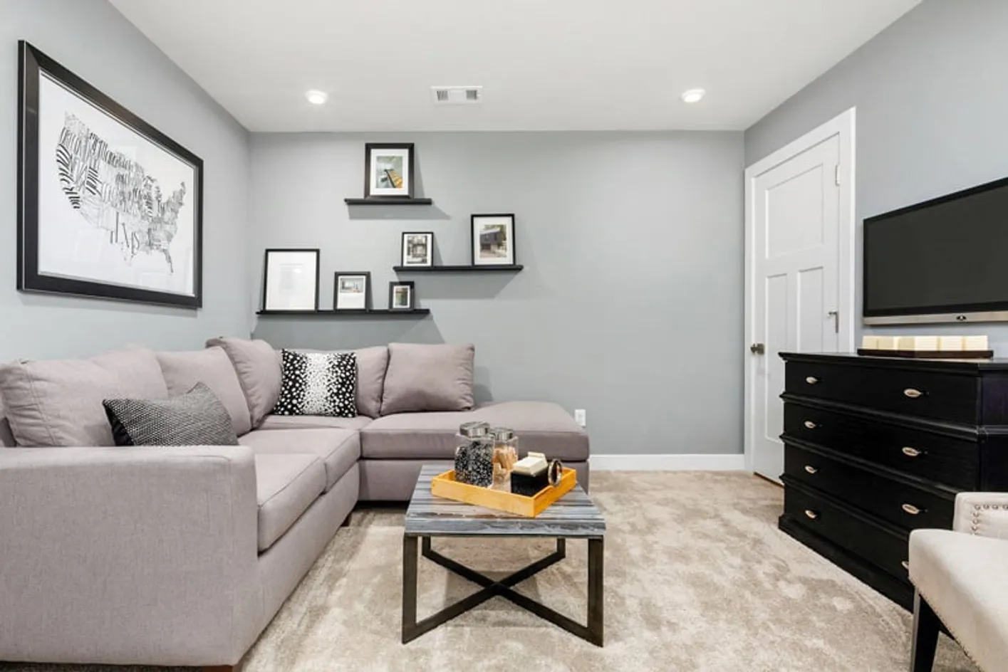 Sitting Area