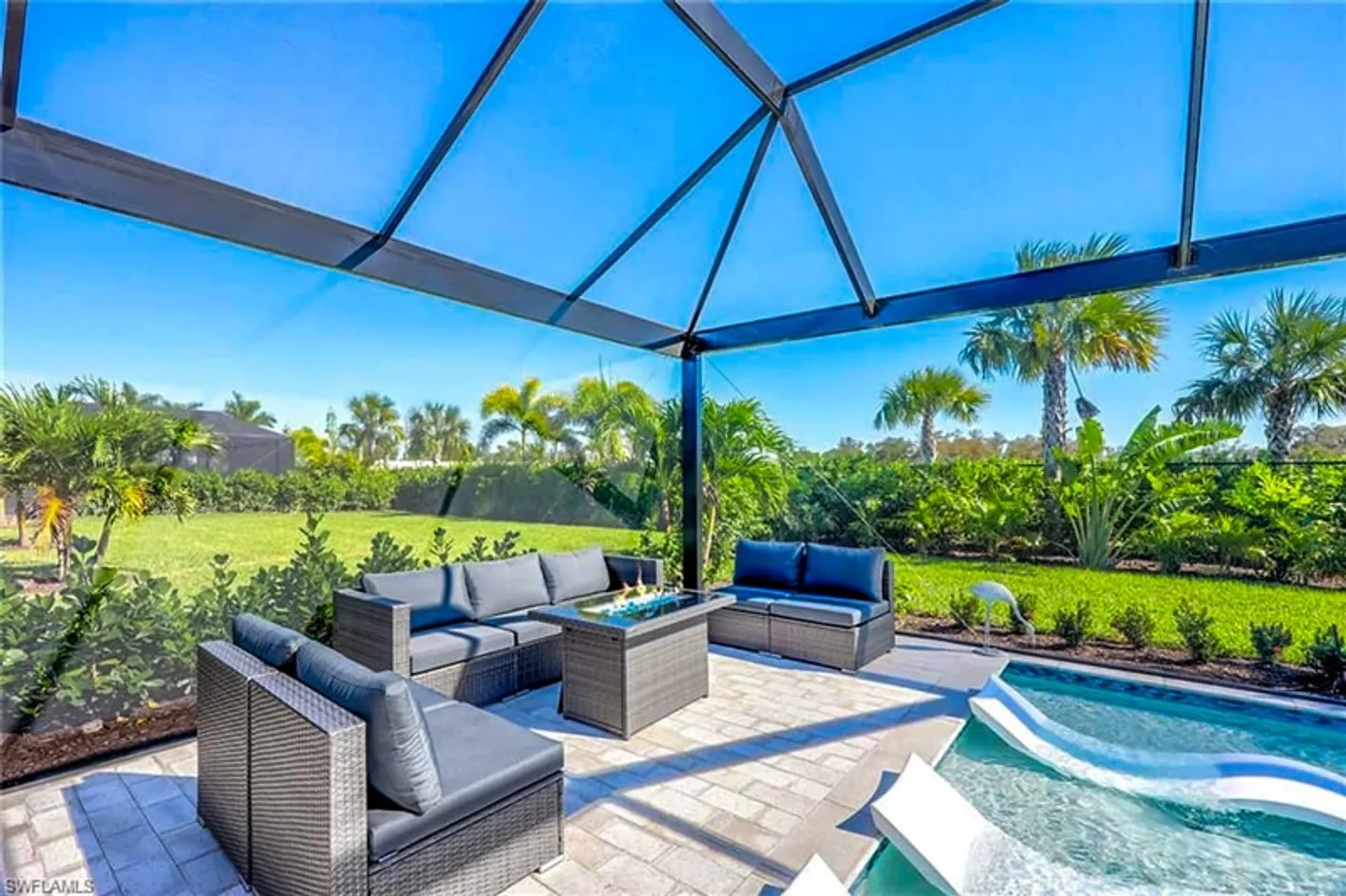 Poolside Seating