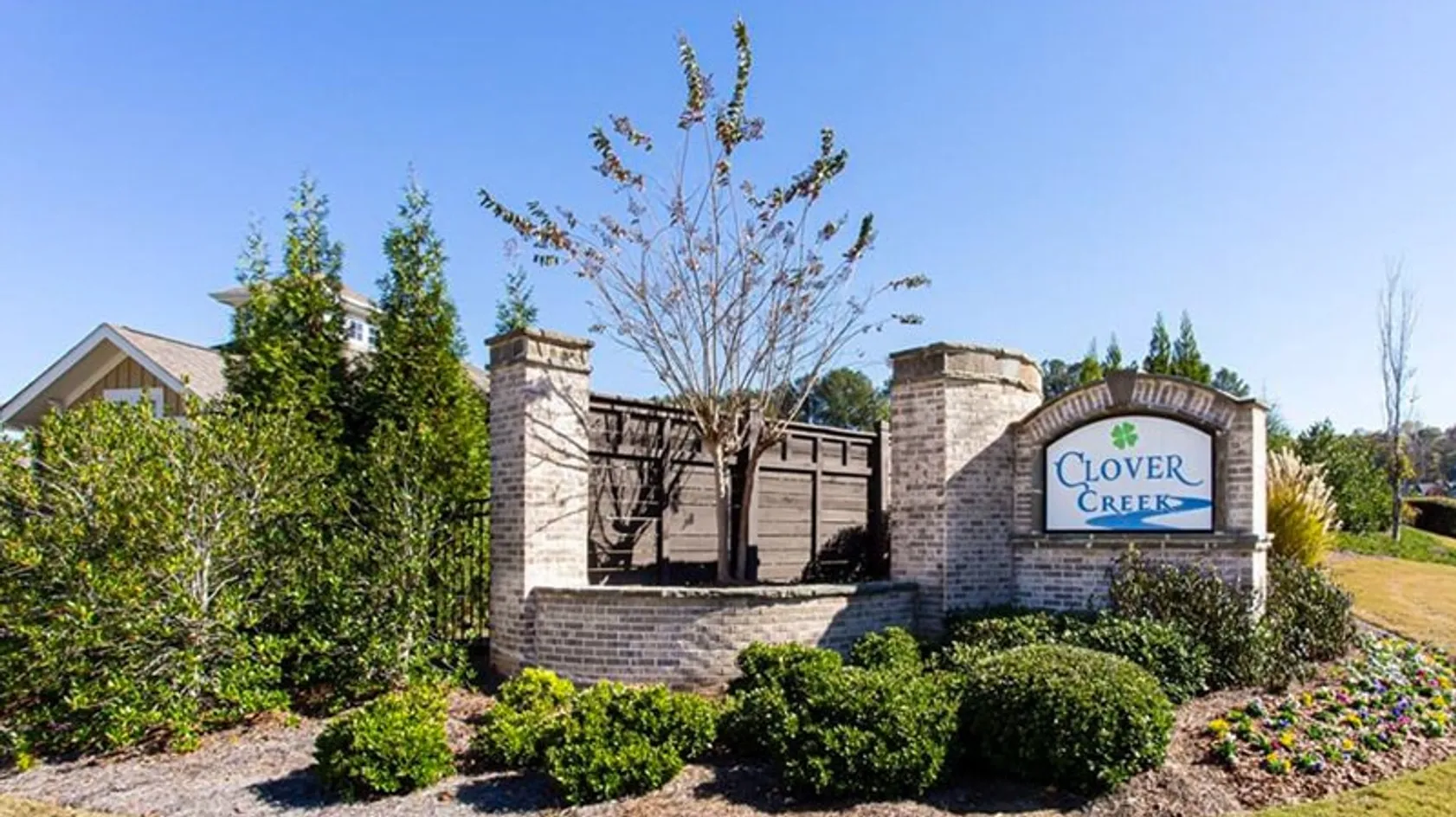 Entrance Sign
