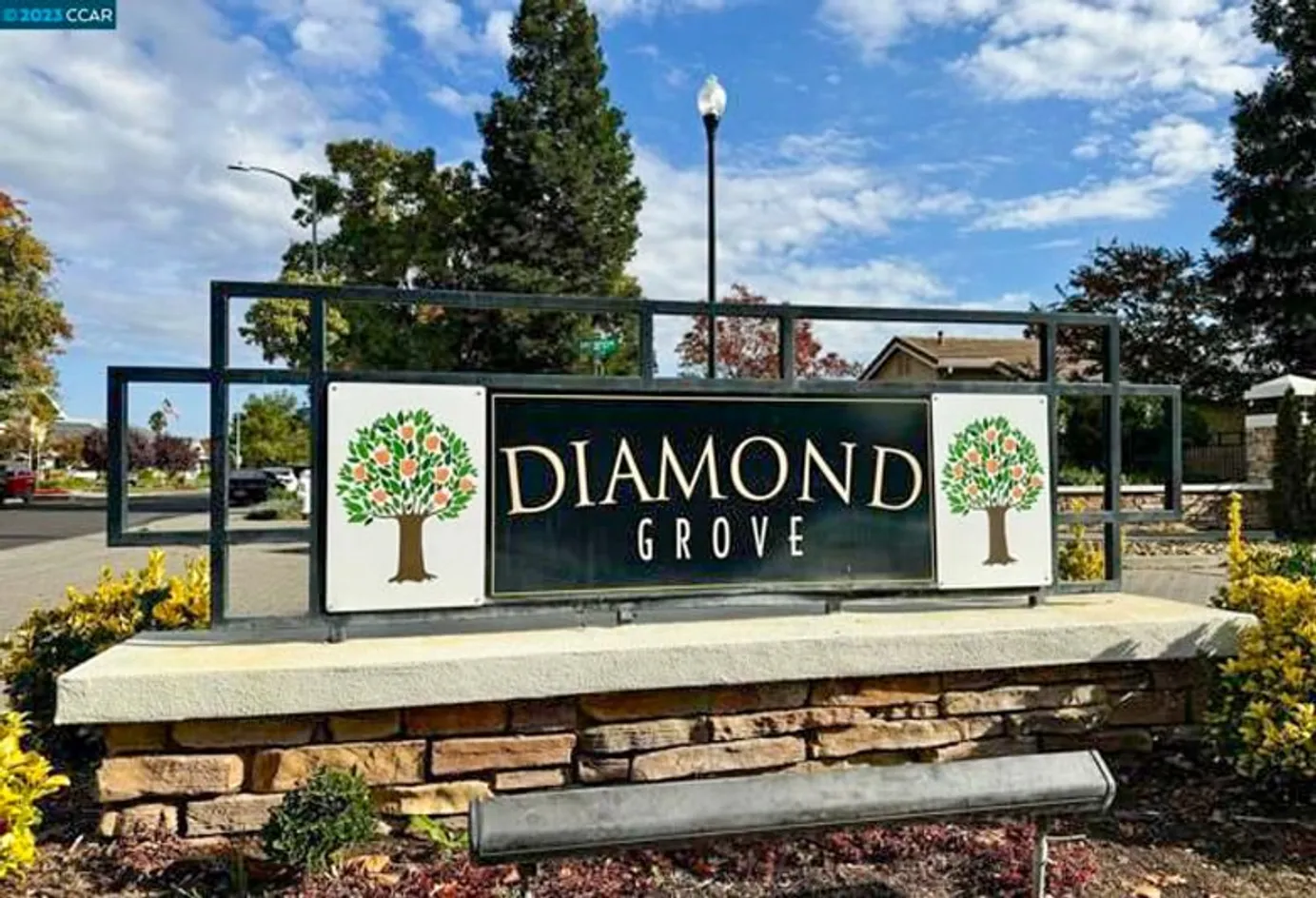 Entrance Sign