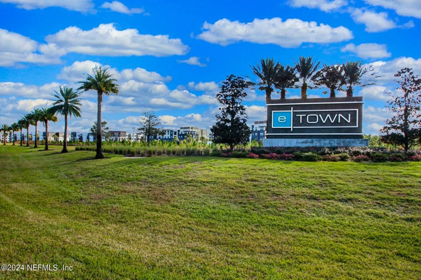eTown Sign