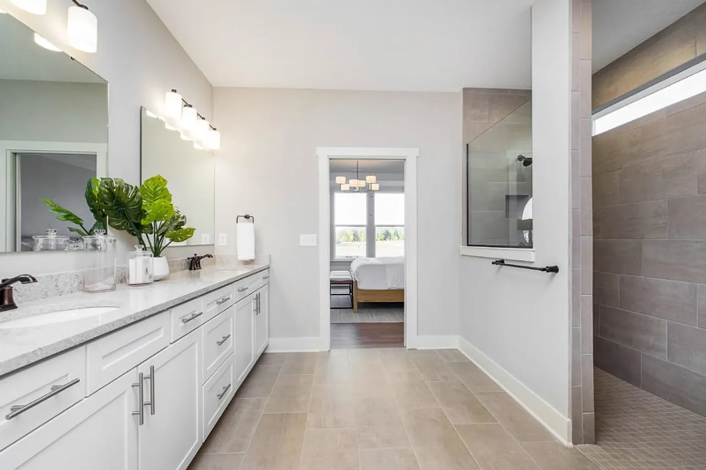 Bathroom & Shower