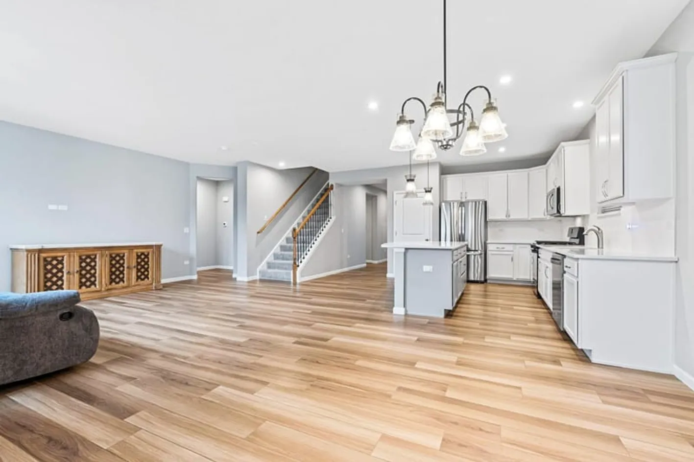 Kitchen & Living Room