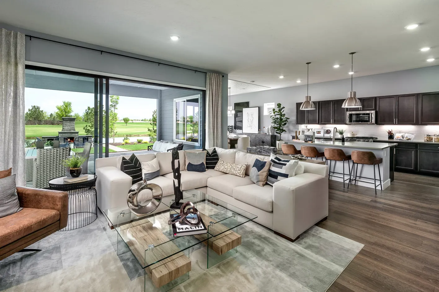 Model Living Room