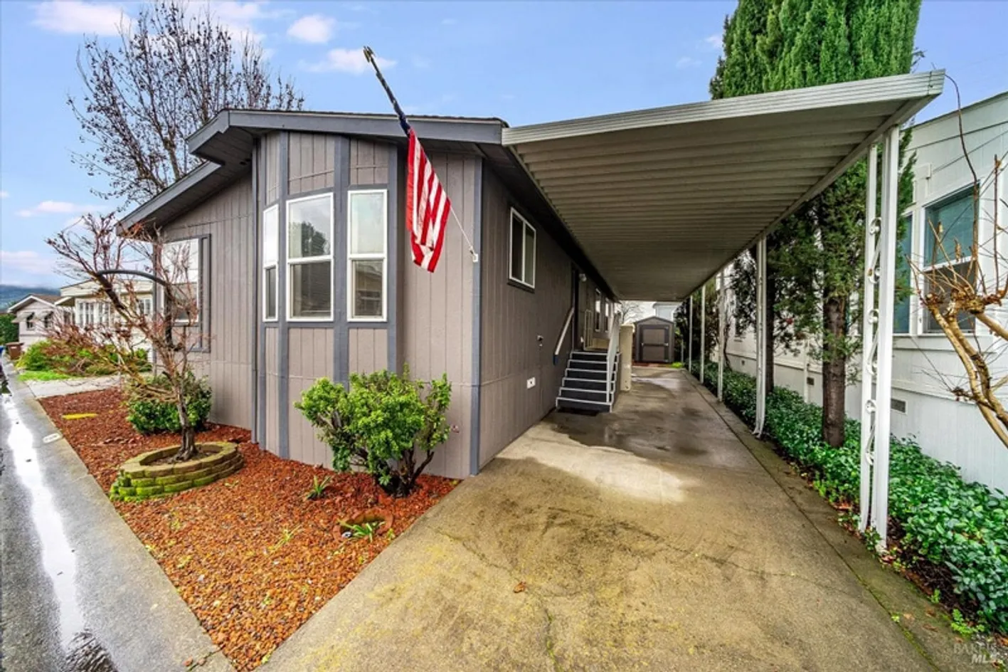 Carport