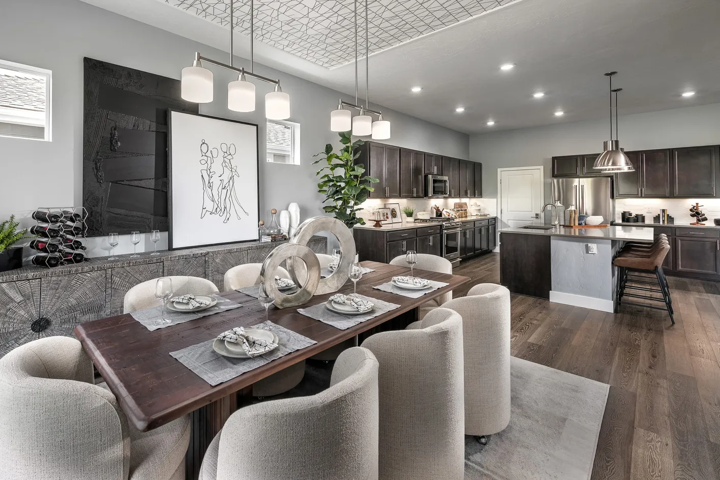 Model Dining Area