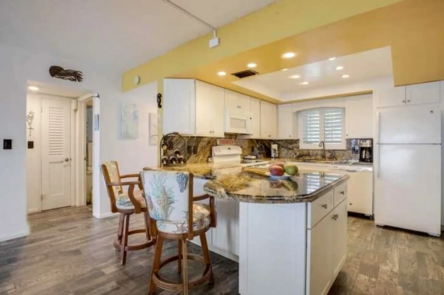 Kitchen Seating