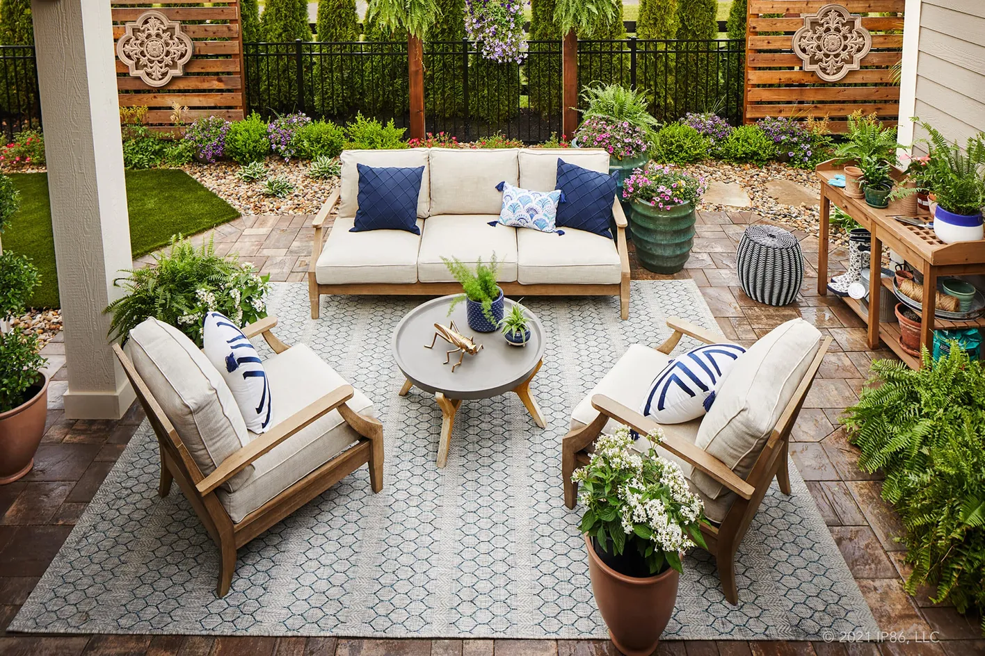 Sitting Area