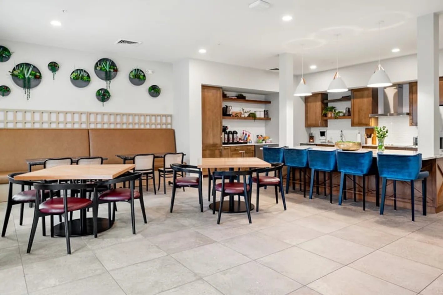 Community Dining