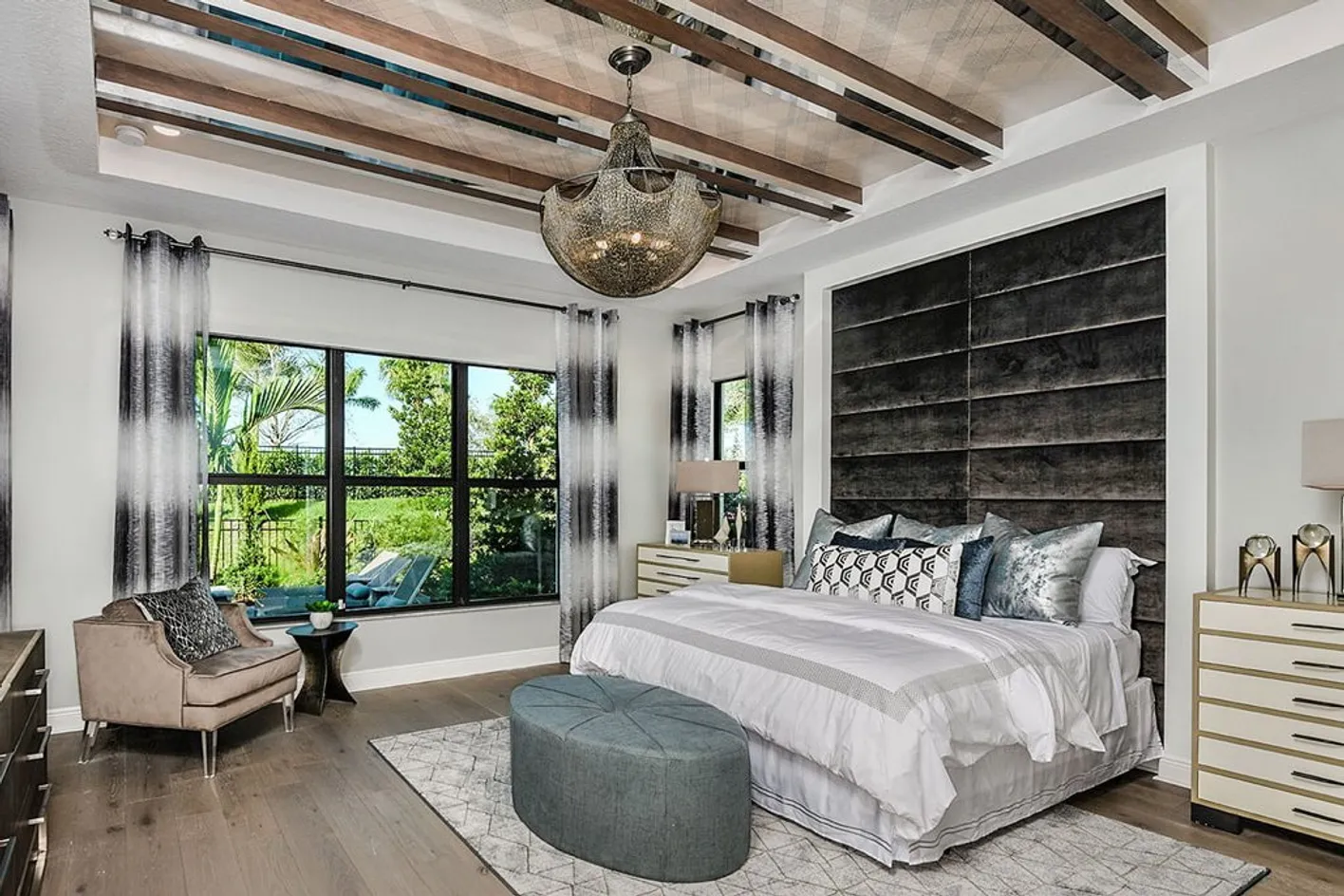 Model Bedroom
