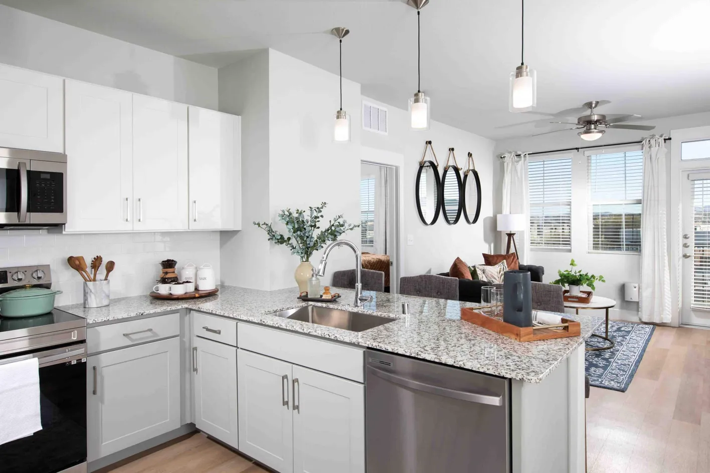 Unit Kitchen