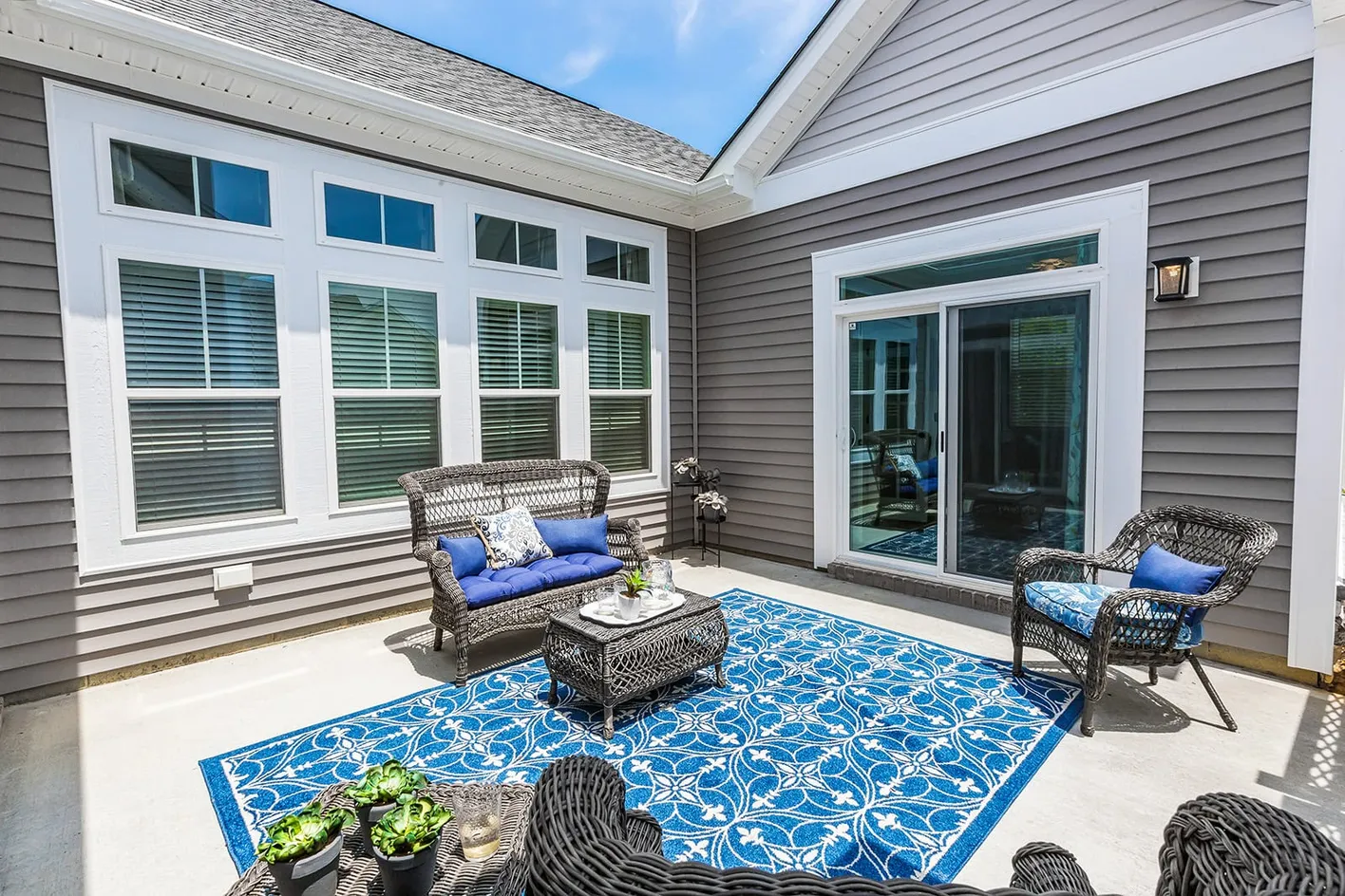 Model Patio One