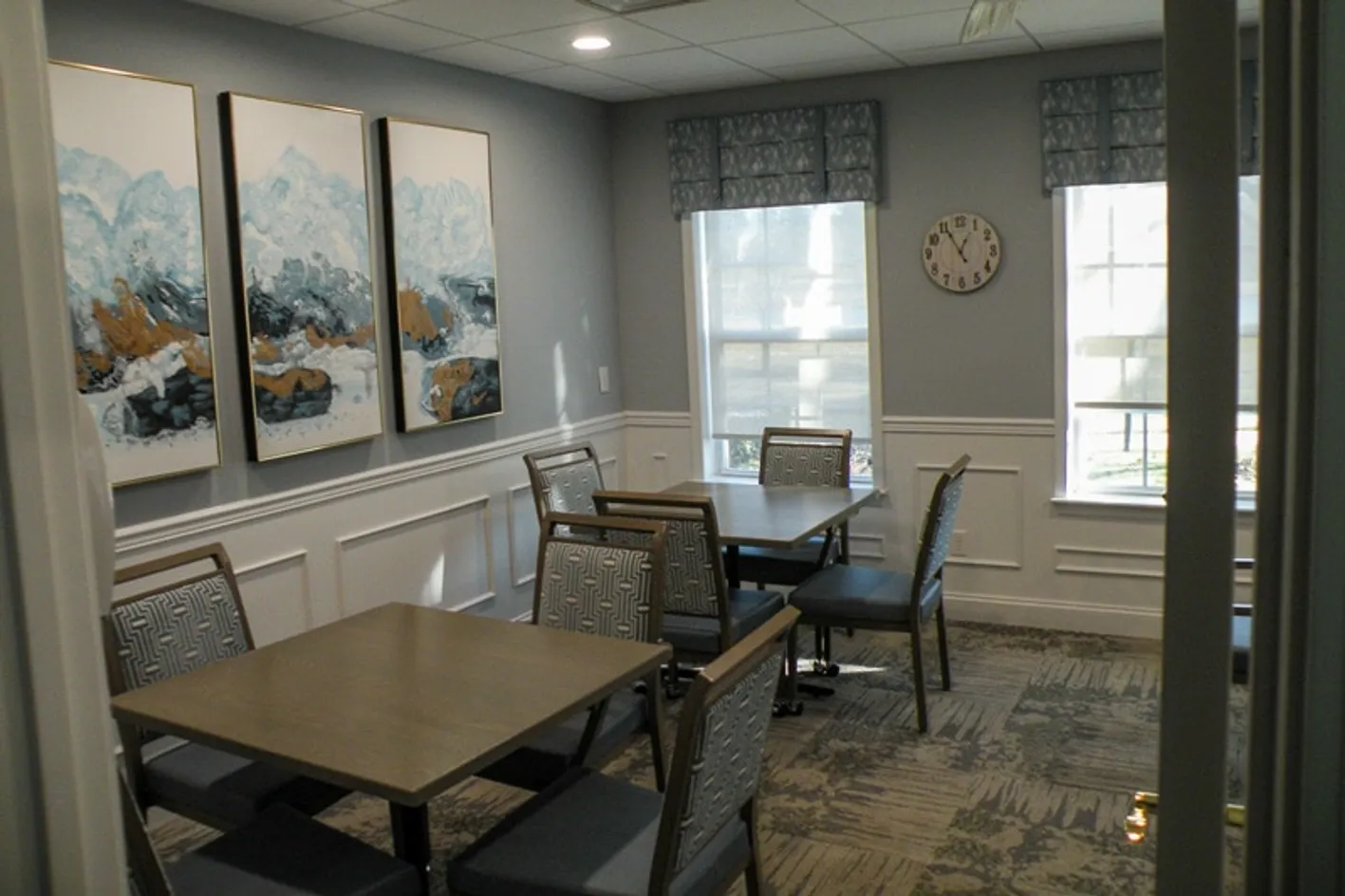 Community Dining