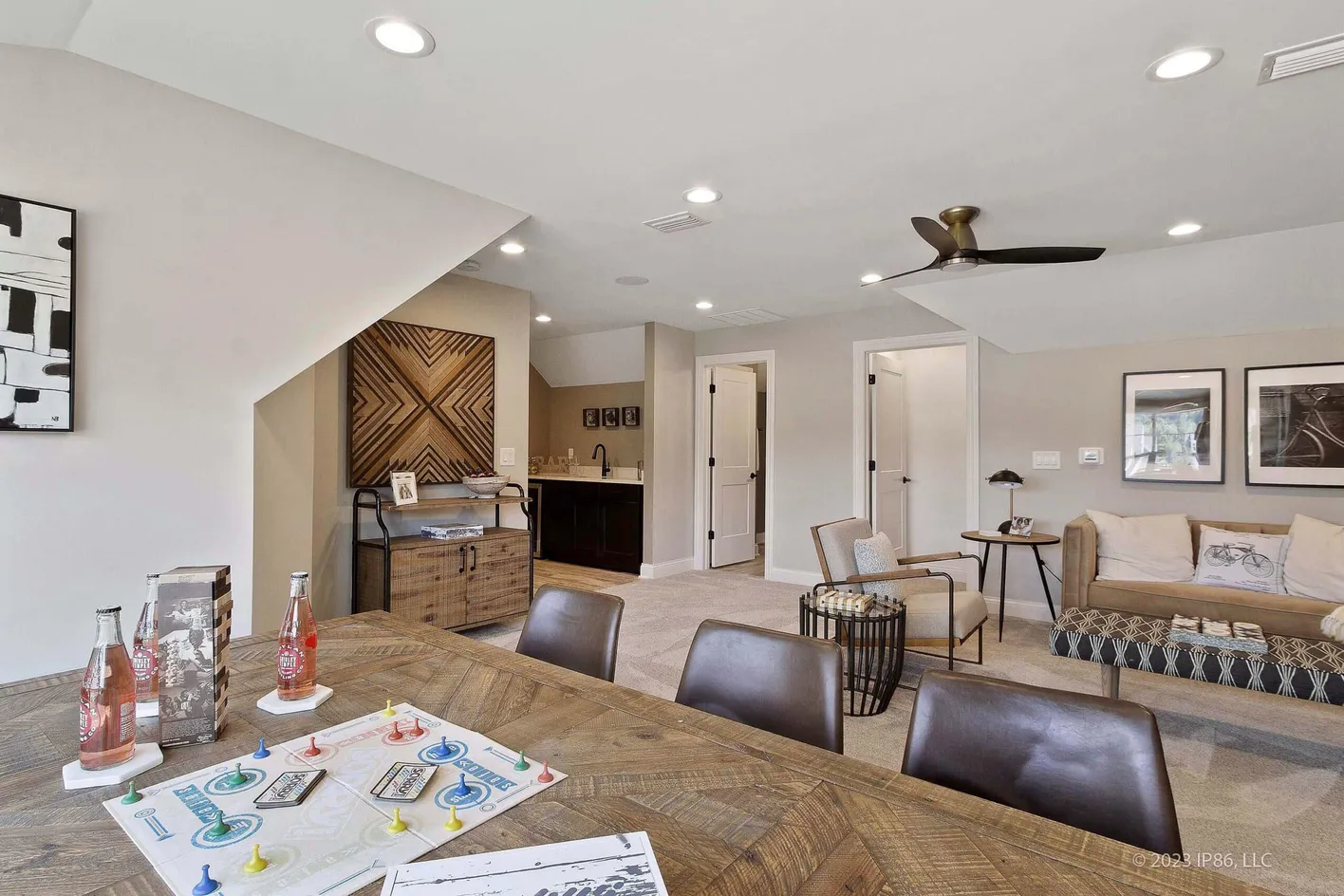 Model Living Area