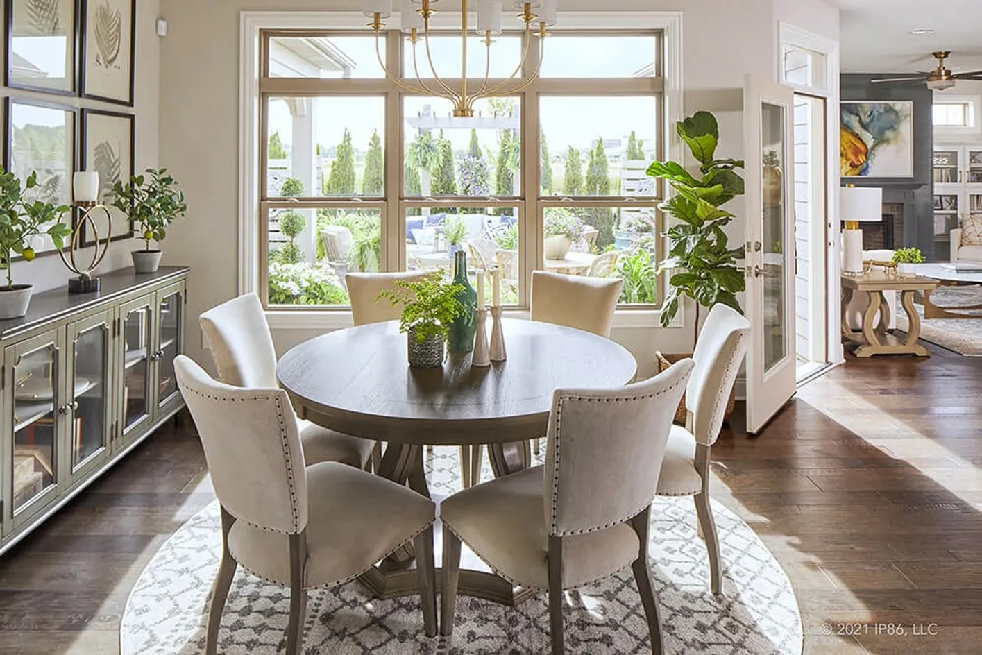 Model Dining Room