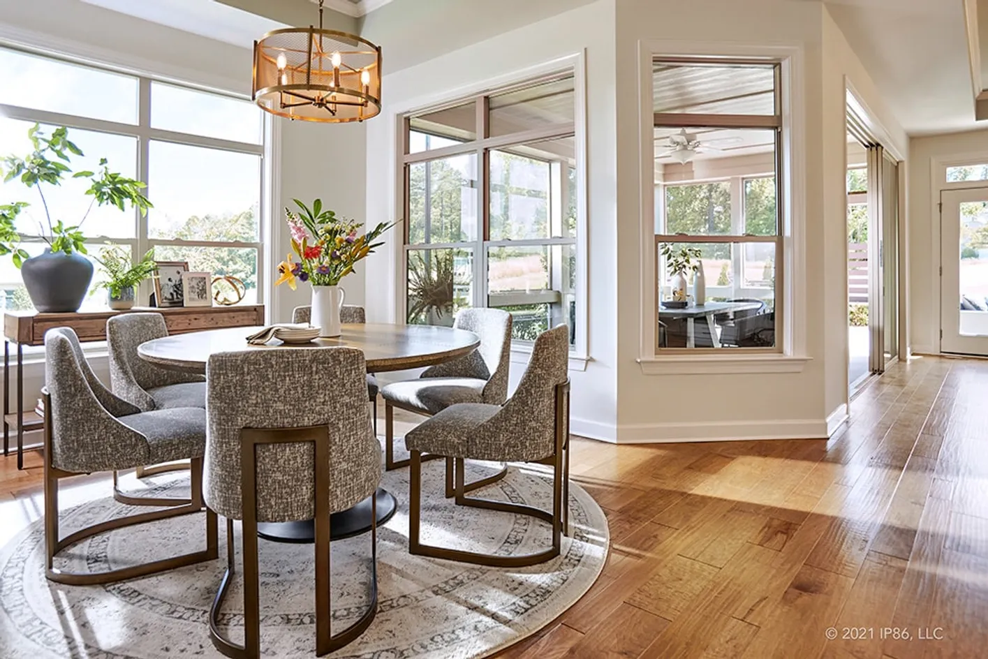 Model Dining Area