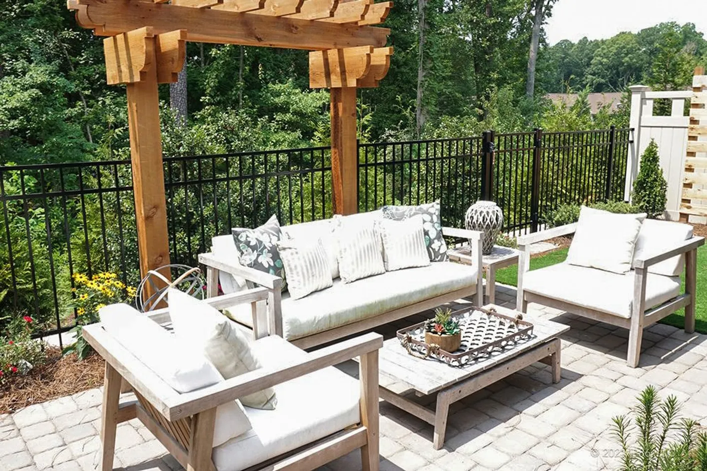Model Patio