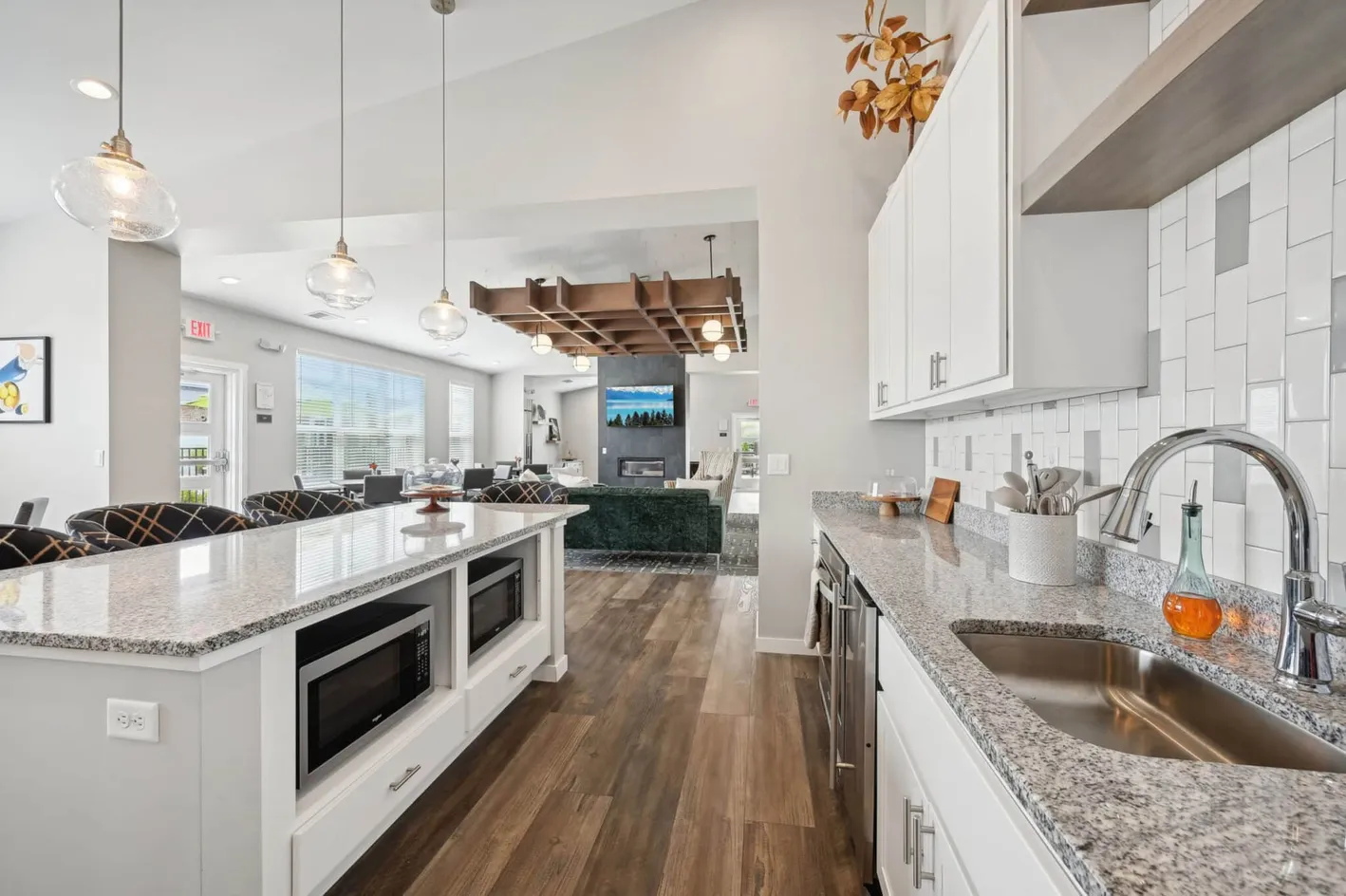 Clubhouse Kitchen