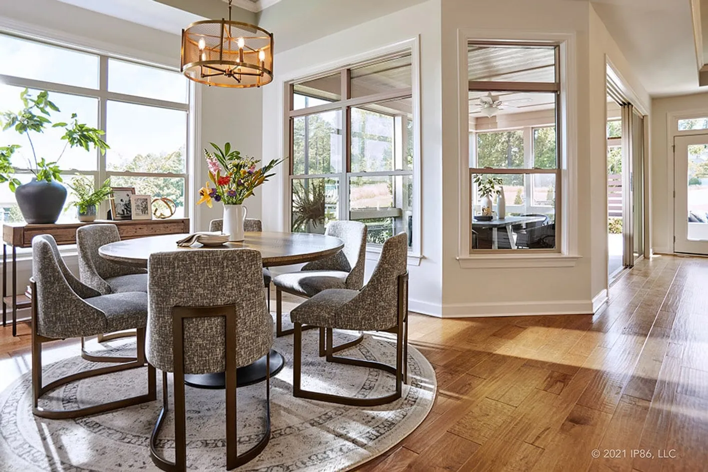 Verona Dining Room