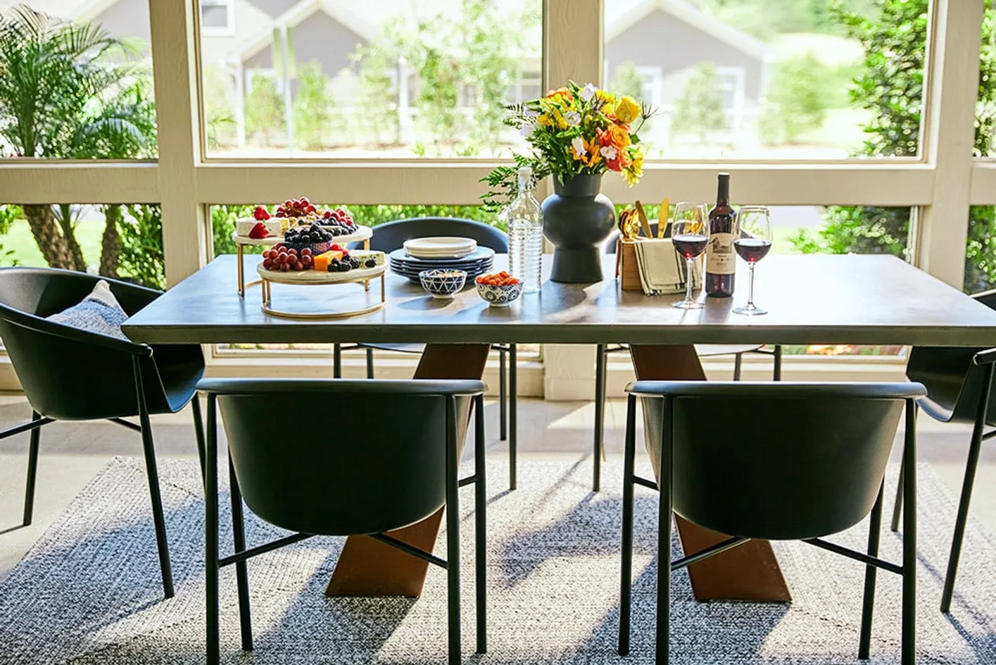 Verona Dining Area