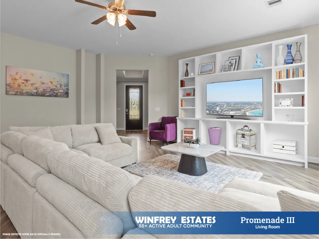 Promenade III living room