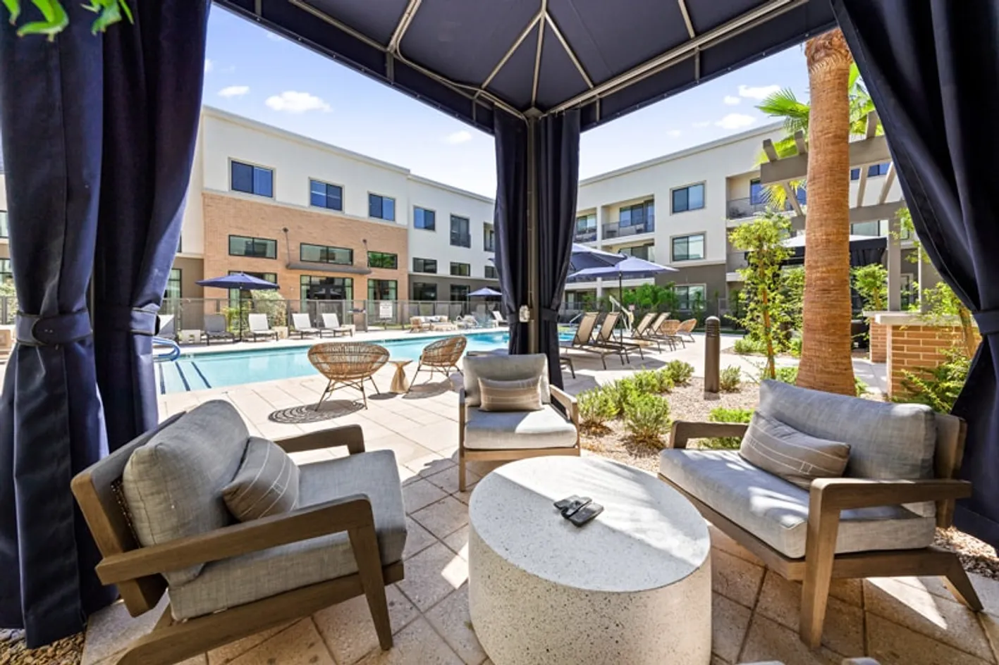 Sundeck Seating