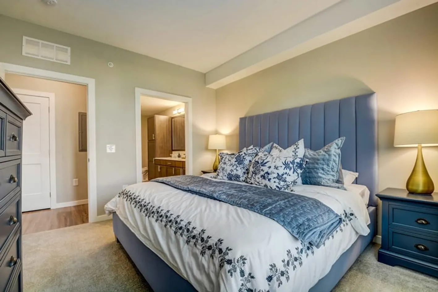 Model Bedroom