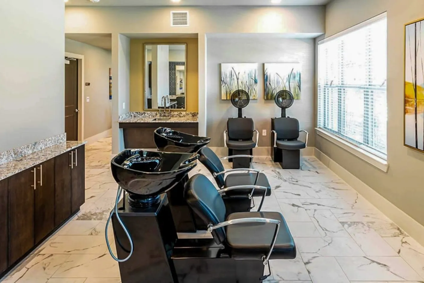 Salon