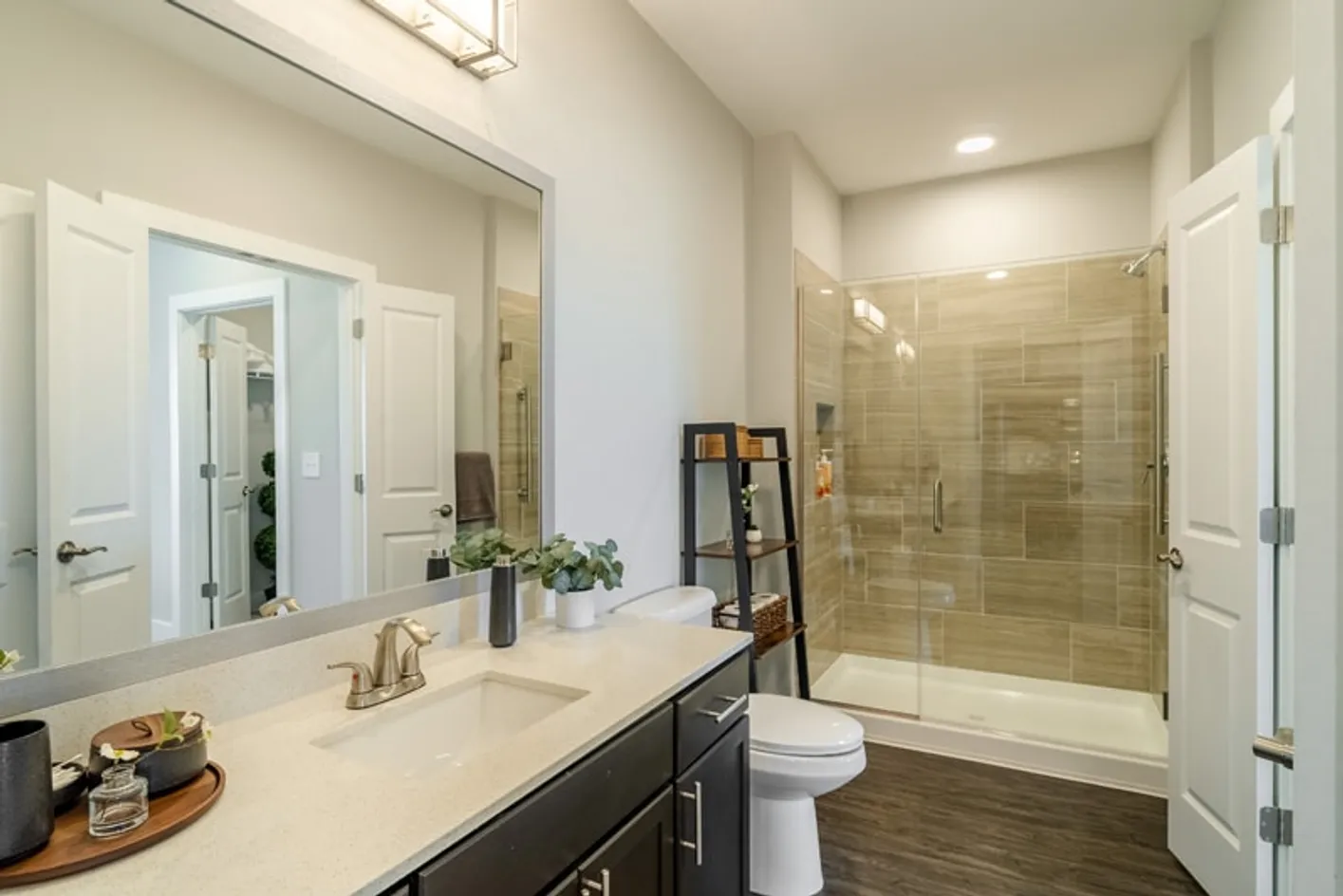 Unit Bathroom