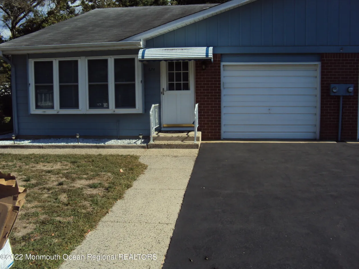 Crestwood Village 4