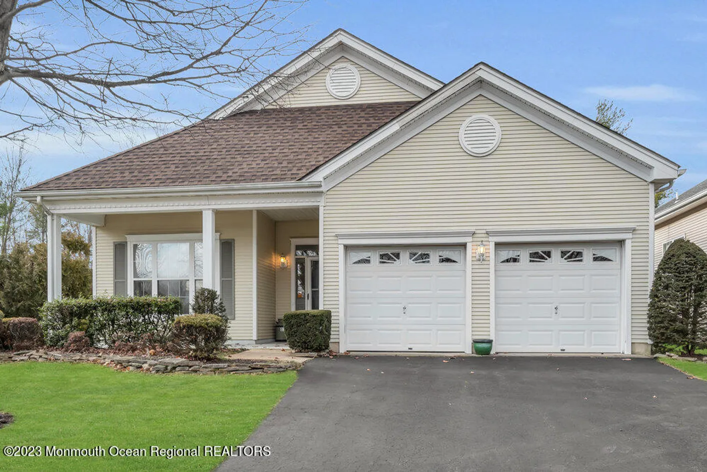 Four Seasons at Lakewood