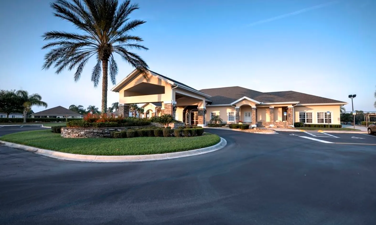 Club Grand Isle - 6,200 Sq. Ft.