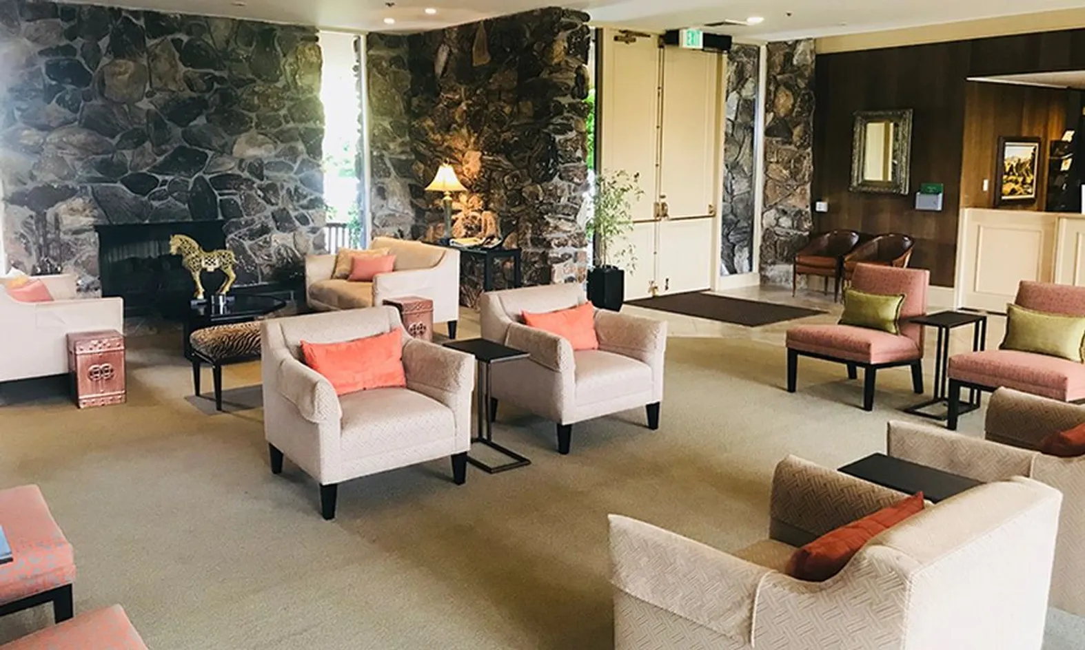 Clubhouse Lobby