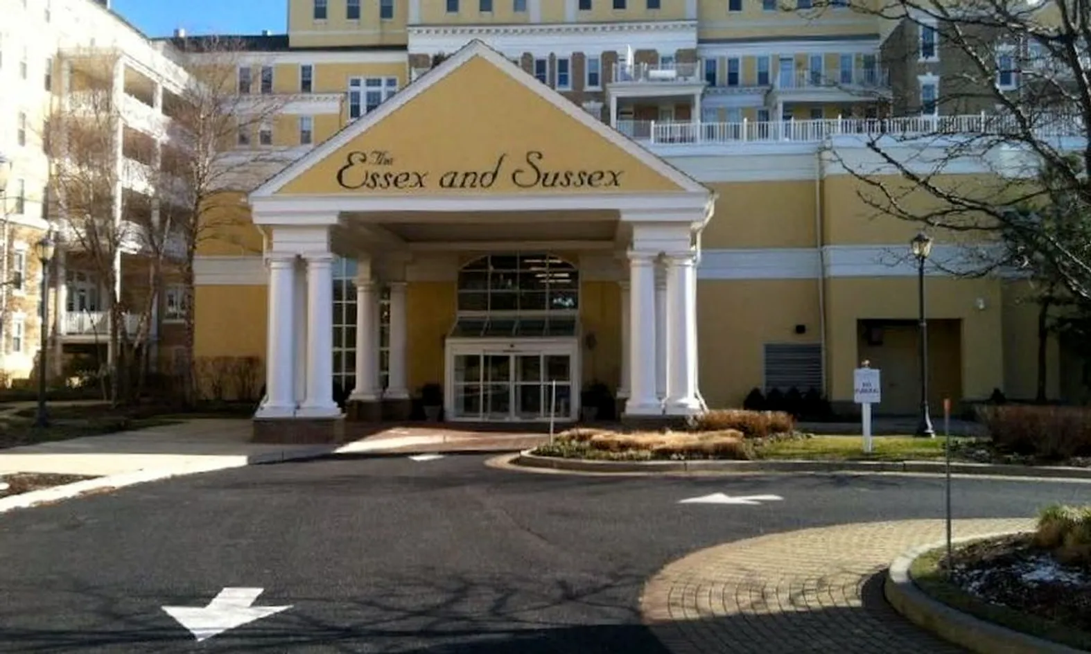 The Essex and Sussex - Spring Lake, NJ