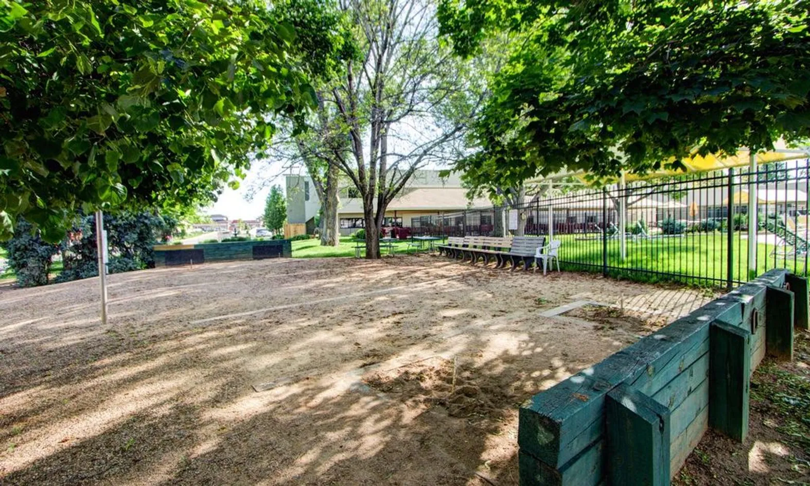 Horseshoe Pits